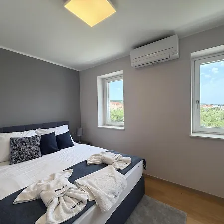 Two Bedroom Sea View Mrljane