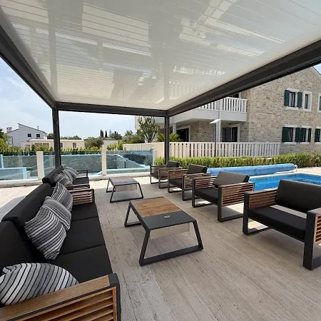 Two Bedroom Sea View Apartment *