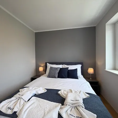 Two Bedroom Sea View *